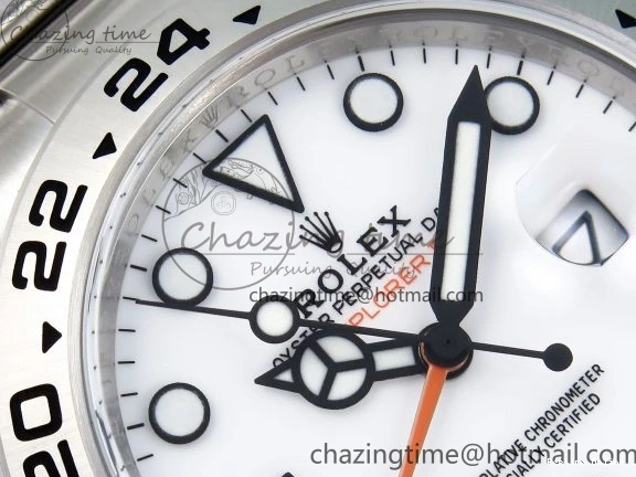 0507 Stylish Explorer II 42mm 226570 Black 904L SS C+F 1:1 Best Edition White Dial on Bracelet VR3285 CHS 1712